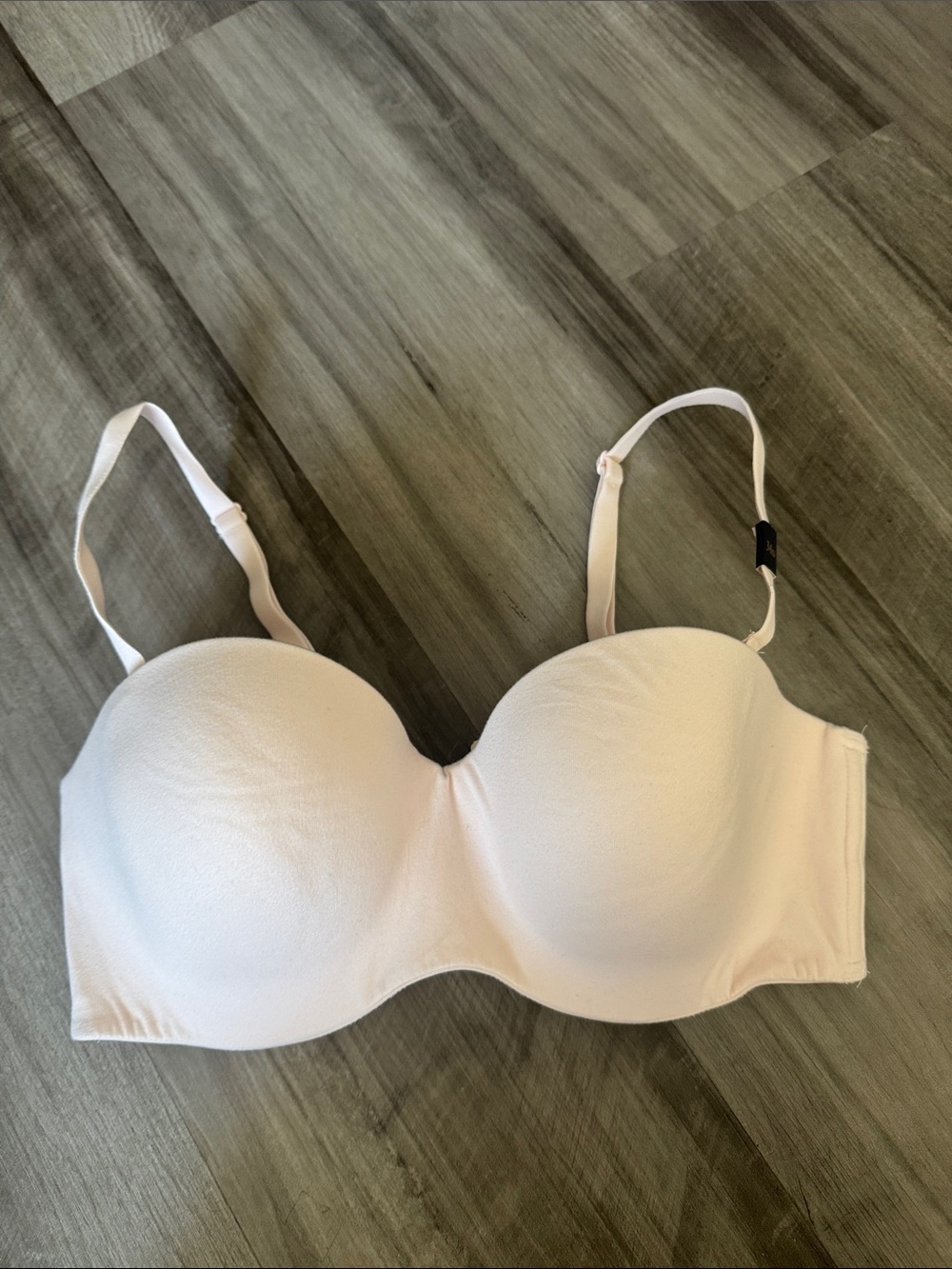 NEW Victoria’s Secret 34D body by Victoria lined strapless light pink $50